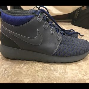 Nike booties